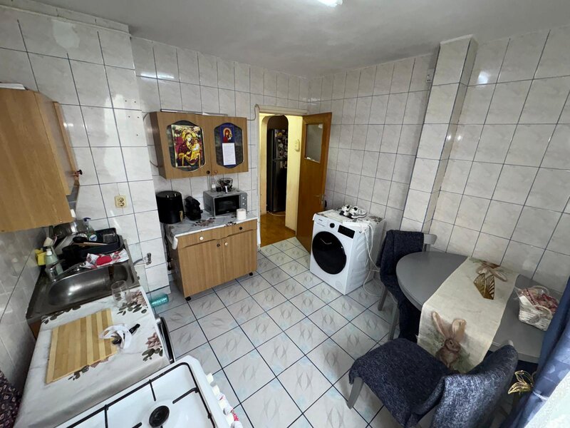 Berceni Huedin Gradistea  apartament 2 camere